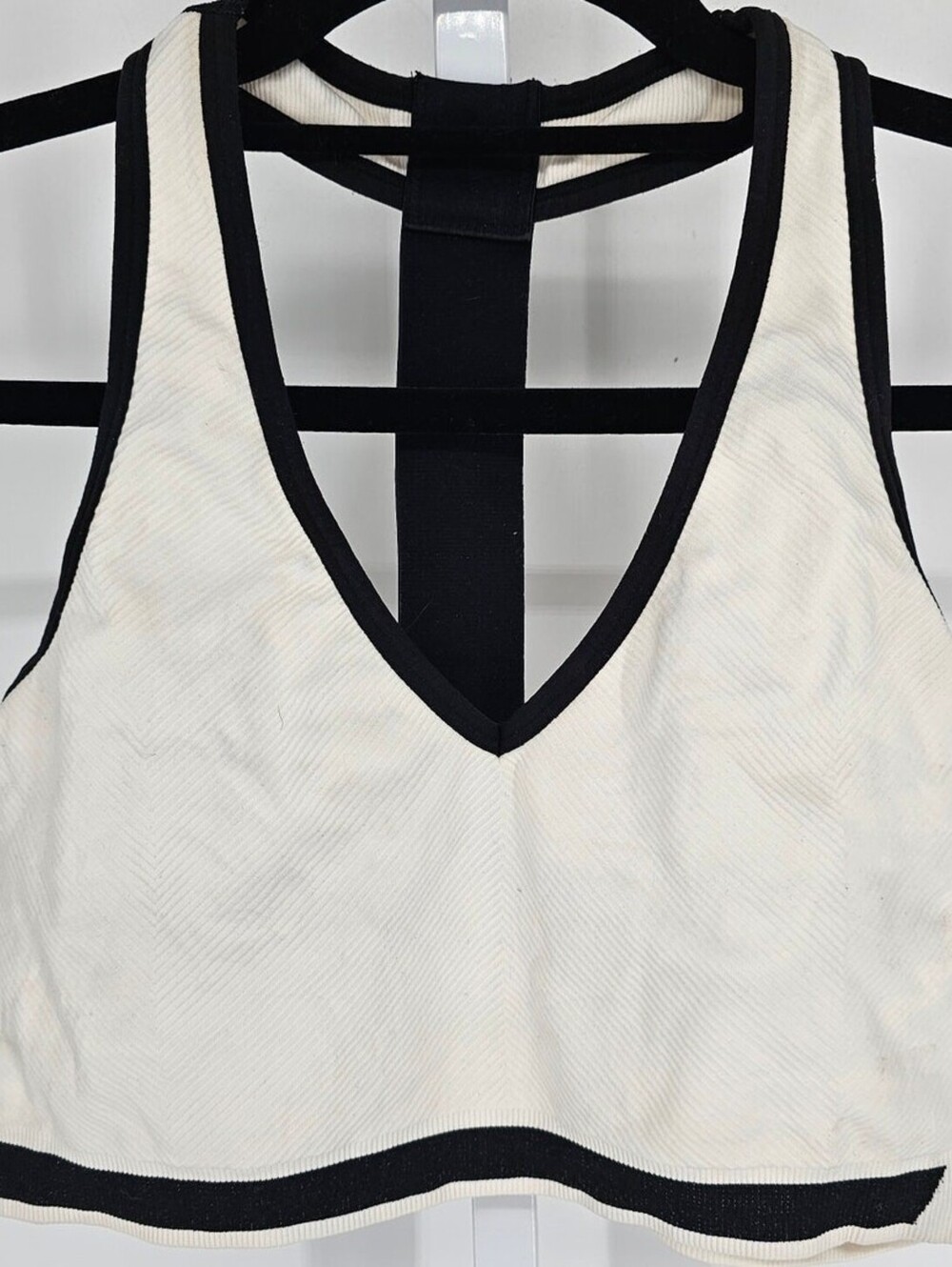 New Balance Womens Sz XL Medium Impact Sports Bra White Black